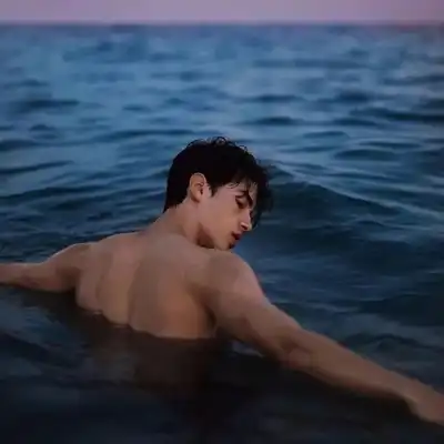 鄂娴淑